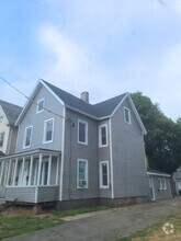 Building Photo - 131 Gilbert St