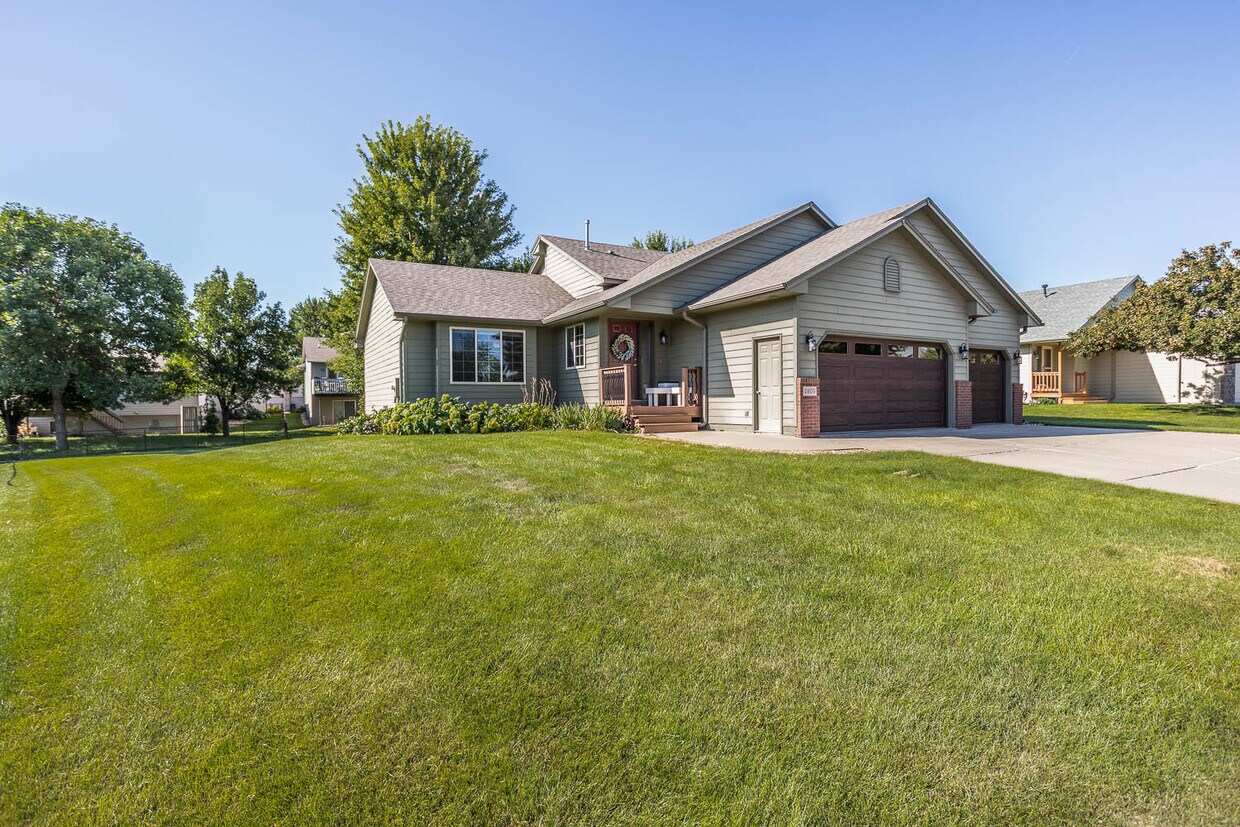 Foto principal - 7605 W Alexandra St