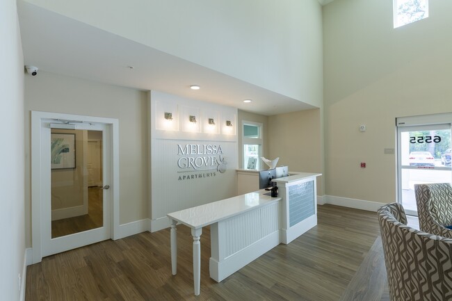 Jacksonville, FL| Melissa Grove | Lobby - Melissa Grove