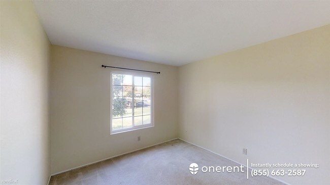 Building Photo - 4637 Cochise Ct