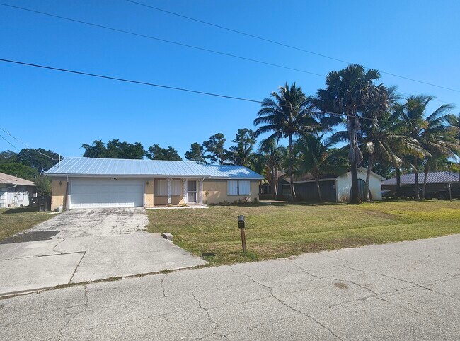 Foto del edificio - 253 SE Verada Ave