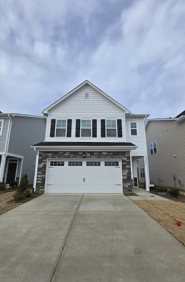 Building Photo - 329 Glacier Lk Dr