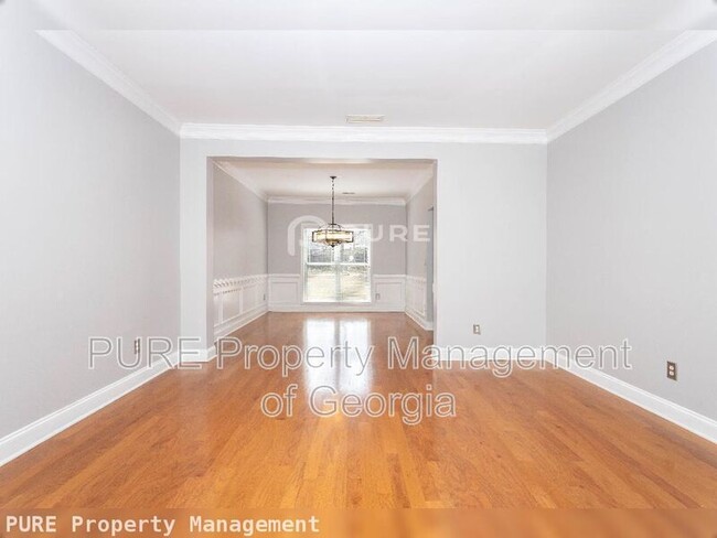Building Photo - 2212 Caneridge Ct