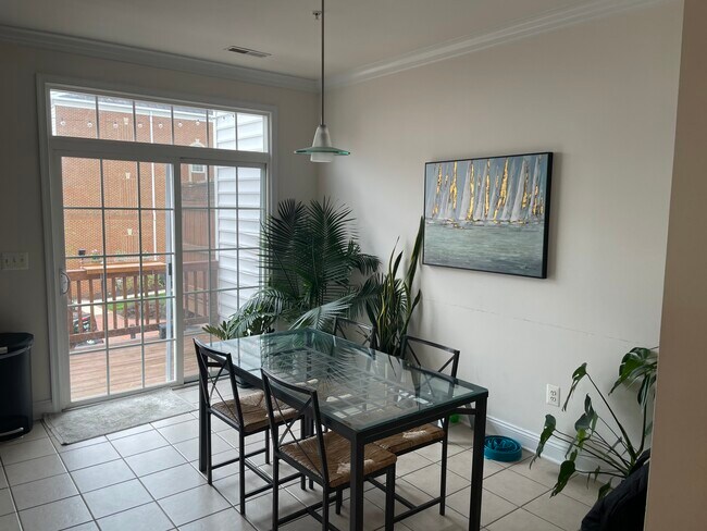 Kitchen - 803 McHenry St