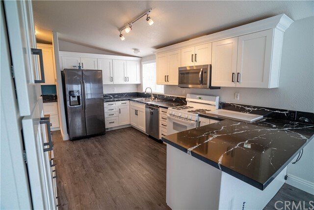 Foto principal - 28830 8th St