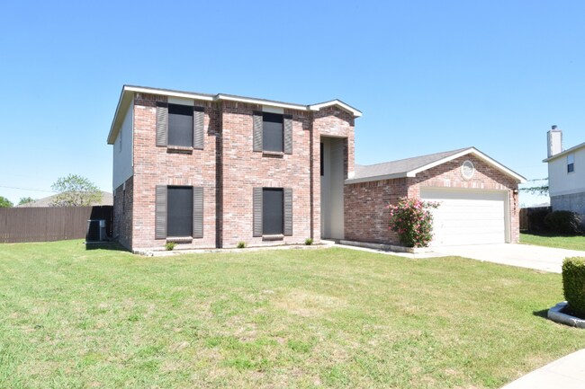 Building Photo - 3907 Thunder Creek Dr