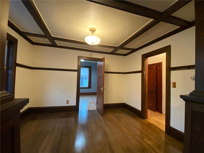Foto del edificio - 988 Dale St N