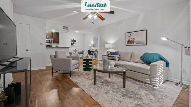 Building Photo - 8134 Colonial Village Dr