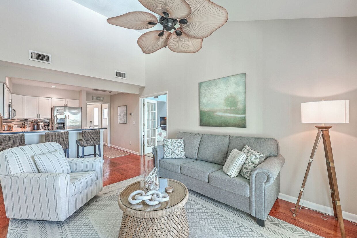 Foto principal - 2901-2944 Atrium Villa Dr
