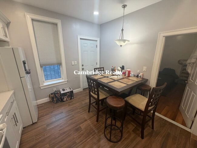 Building Photo - 15 Sewall St