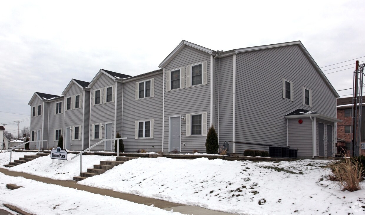 Building Photo - 1116 4th St
