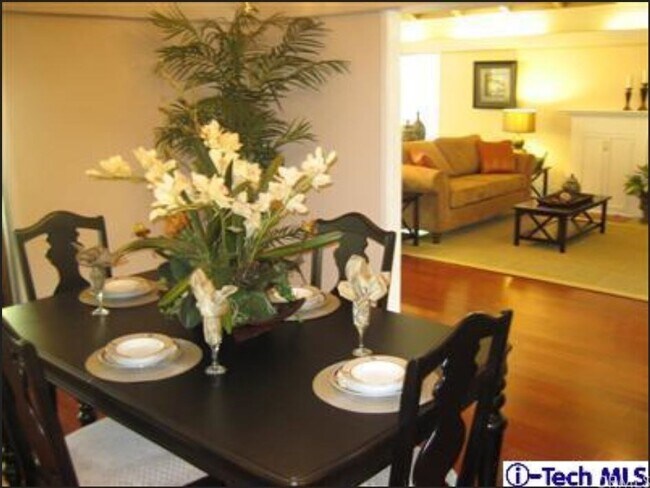 Foto del edificio - 708 Orange Grove Terrace