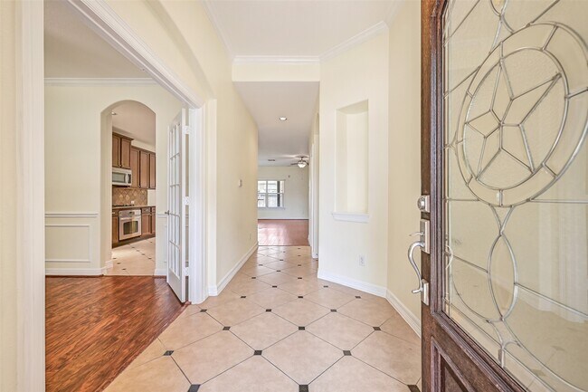 Building Photo - 3400 Volterra Cir