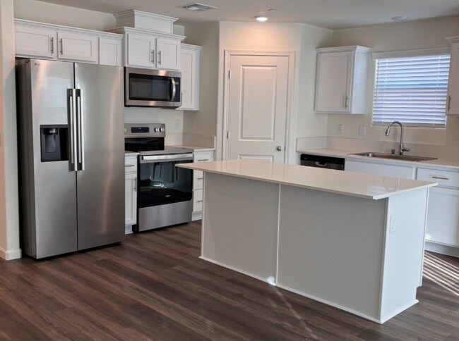 Foto del edificio - 8801 Scintilla Ave