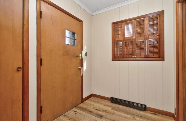 Foto del edificio - HIGHLAND PARK GEM!! 2 Bedroom, 1 Bathroom Home in Des Moines!