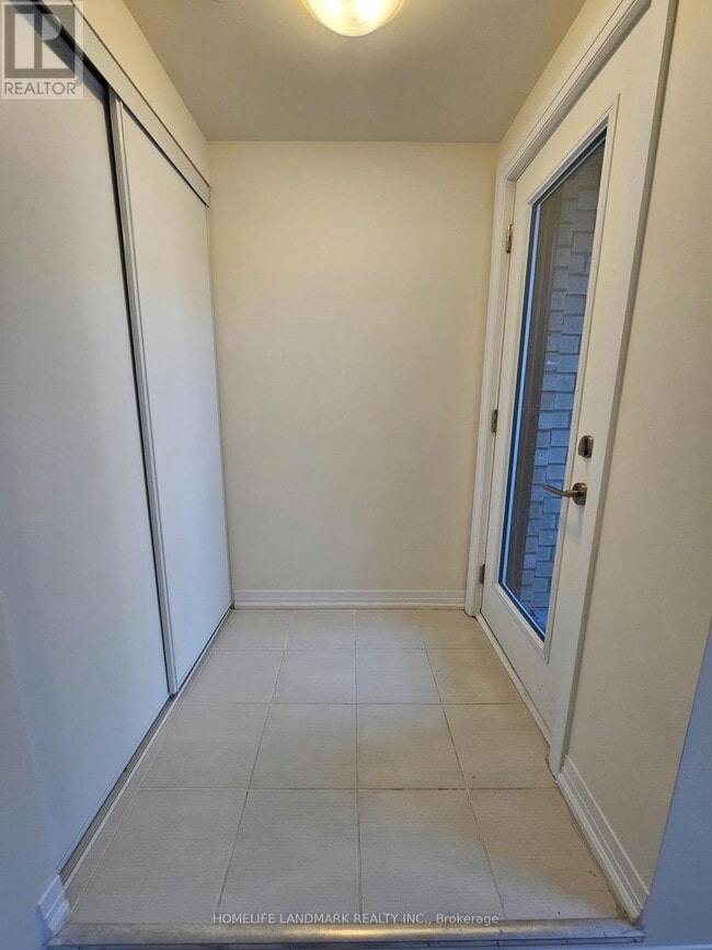 Building Photo - 155 Tapscott Rd