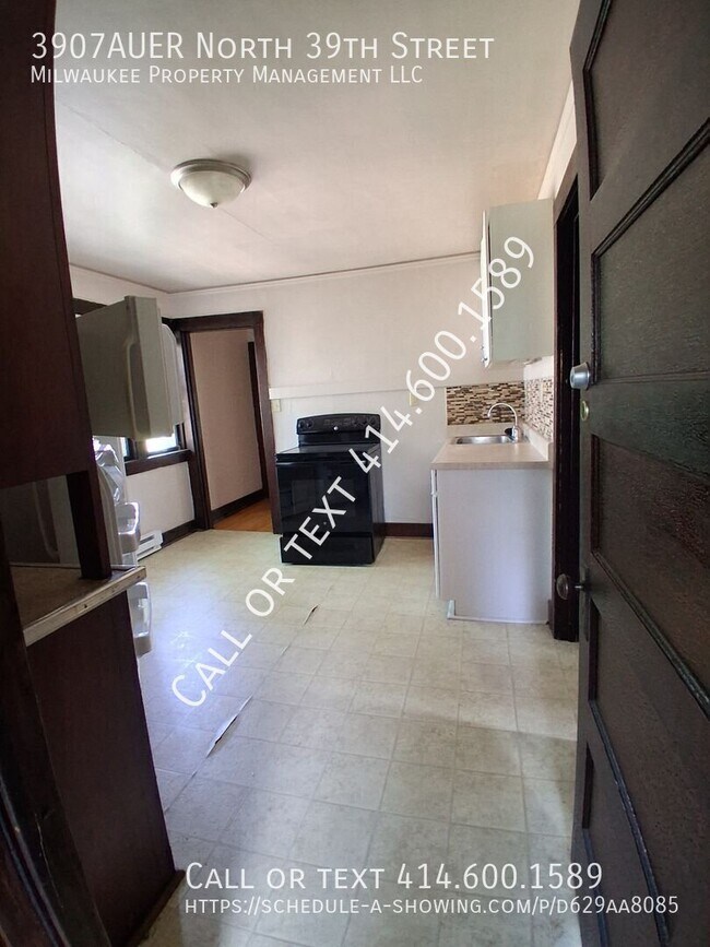Foto del edificio - 3907AUER N 39th St