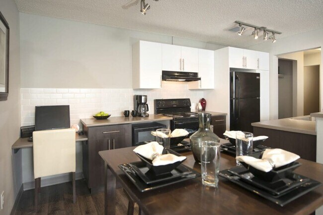 Photo du bâtiment - Birchgrove Manor