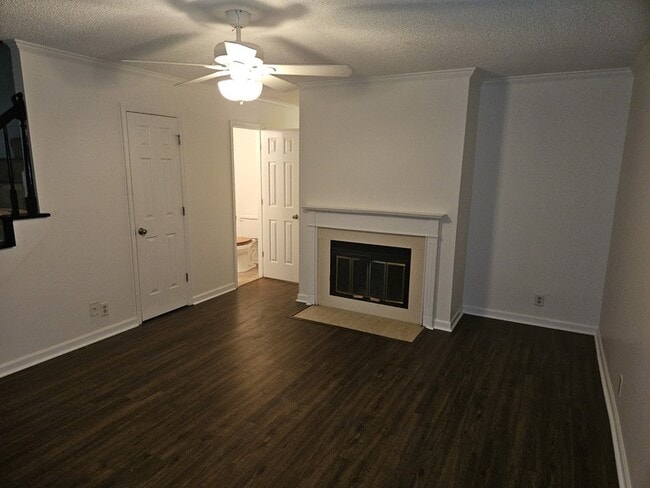Building Photo - 117 McMurray Cir