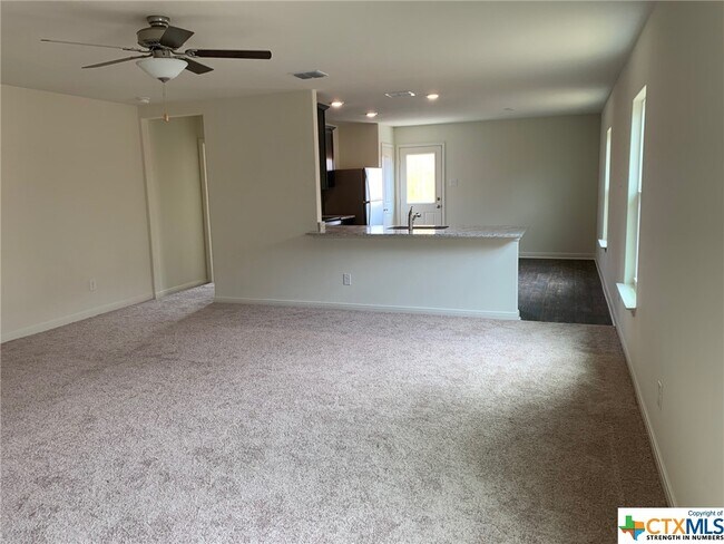 Building Photo - 3947 Turtle Creek