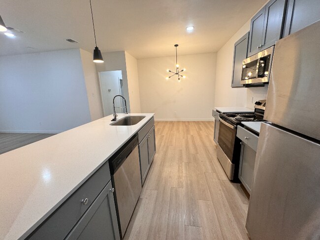 Foto del edificio - 5533 Itasca St