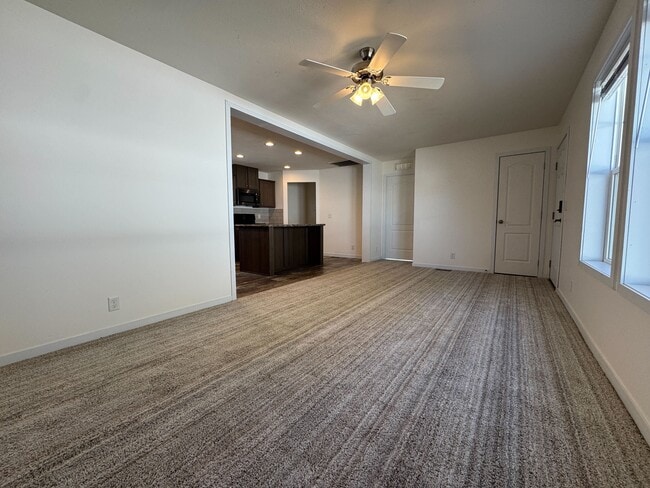 Foto del edificio - 3701 2nd St