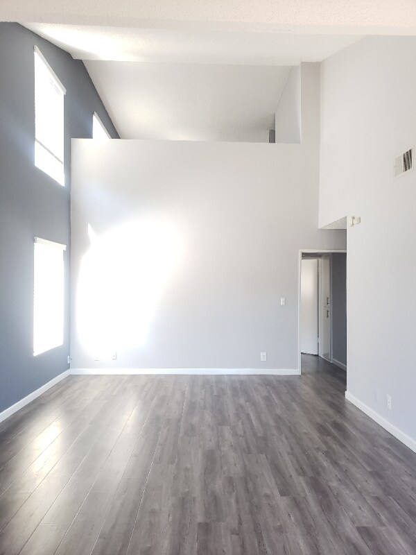 3711 Emerald St Unit 14, Torrance, CA 90503 Room for Rent in Torrance