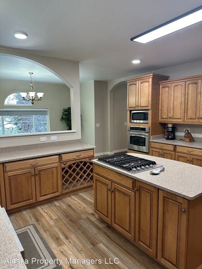 Foto del edificio - 4 br, 2.5 bath House - 1400 W 47th Ave