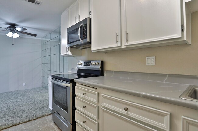 Foto del edificio - 2820 N Arcadia Ct
