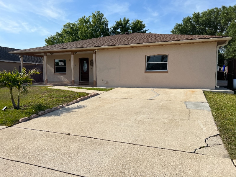 Photo - 1425 Orchid Ln