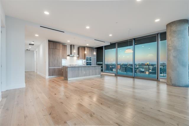 Foto del edificio - 3130 N Harwood St