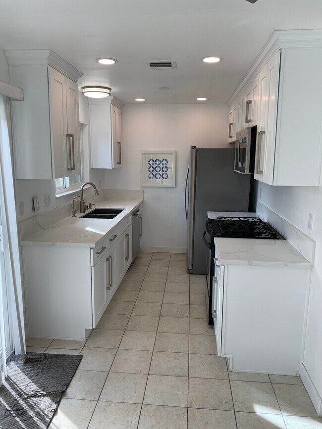 Remodeled Modern Kitchen - 6635 Wilbur Ave