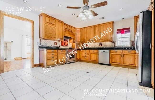 Foto del edificio - 415 NW 28th St