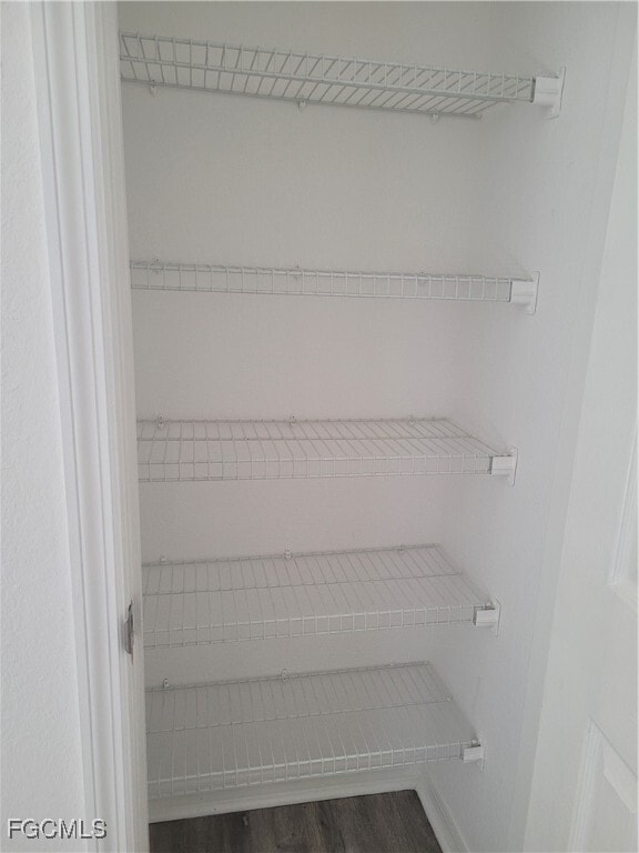 Foto del edificio - 1700 Blue Lake Cir