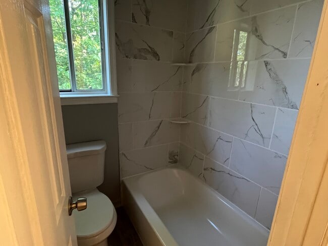 Bathroom - 124 Kittery Ct