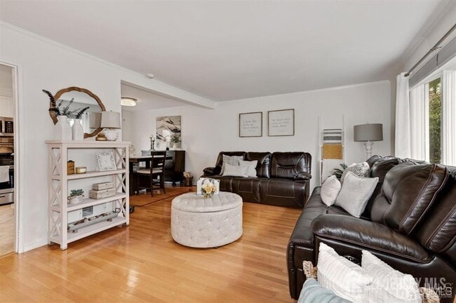 Foto del edificio - 617 Princeton Rd