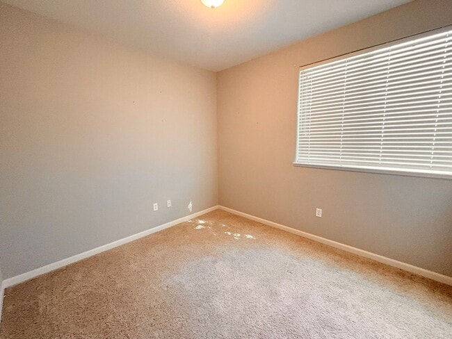 Building Photo - Balboa Park Luxury Living