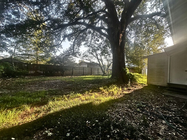 Building Photo - 30121 Julia St