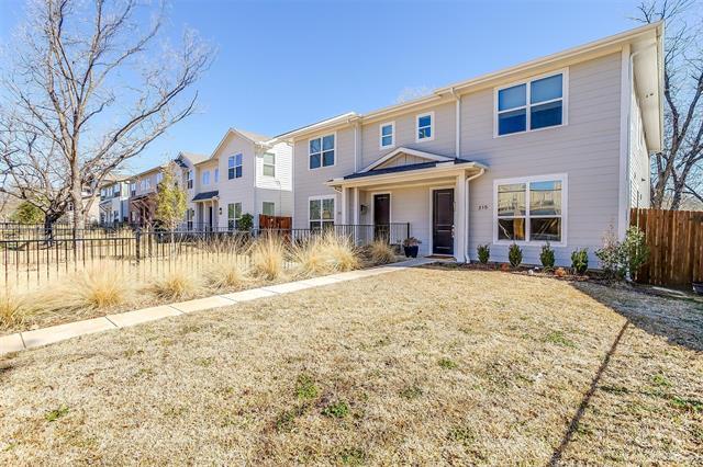 Building Photo - 215 Athenia Dr