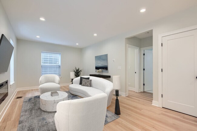 Foto del edificio - 5014 N Rockwell St