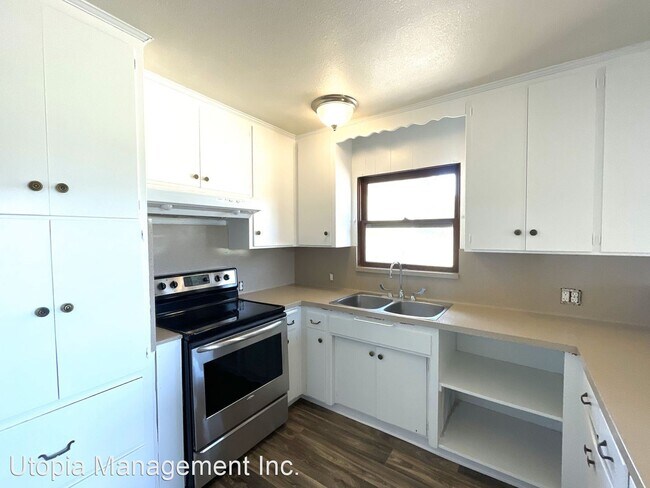 Building Photo - 2 br, 1 bath House - 301 Arnold Way