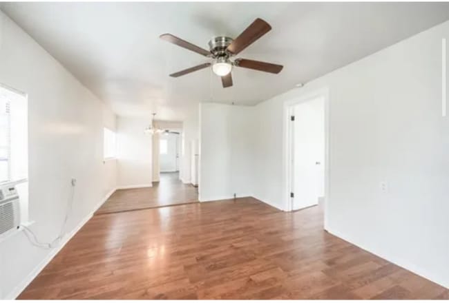 Foto del edificio - 6608 Georgianna Dr