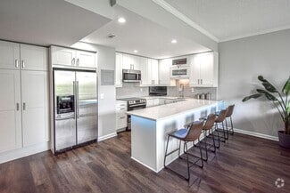 Building Photo - 130 26th St NW