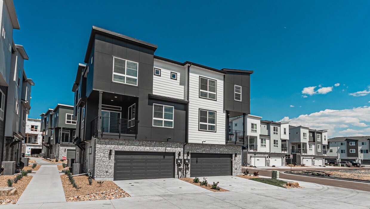 Foto principal - 10653 Columbite Hts