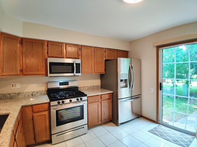 Kitchen - 438 Orleans Ave