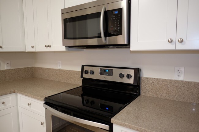 Foto del edificio - 96679 Commodore Point Dr