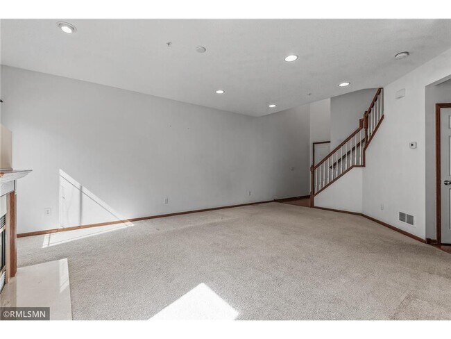 Building Photo - 5074 Yuma Ln N