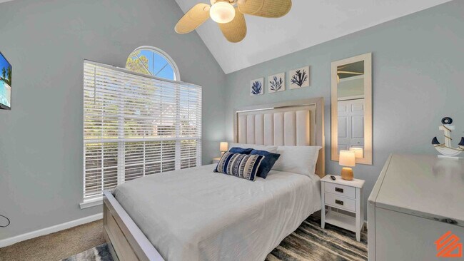 Foto del edificio - 111 Hidden Lakes Dr