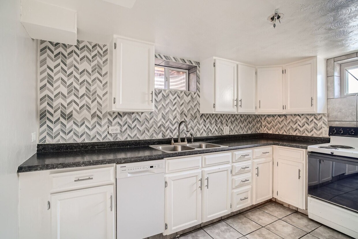 Foto principal - 4020 S Bannock St