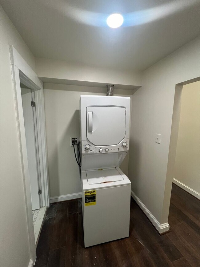 Foto del edificio - THE COLUMBIA